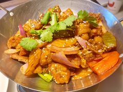 -吴越荣记苏州菜·松鼠桂鱼 100% 活鱼现做(月光码头店)