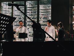-wineapp葡萄酒餐吧(外滩金融中心店)