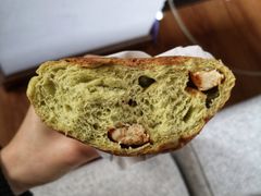 菠菜蒜蓉芝士-仙峰天然面包(迎宾路店)