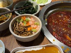 -城墙拐拐火锅(三峡广场黑金冠店)