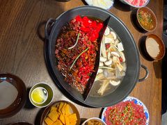 -萍姐火锅·公路夜市(武汉首店)