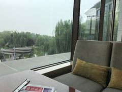 -南阳建业森林半岛假日酒店