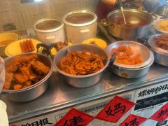 -柳州肥姨妈大骨螺蛳粉(东靖路店)