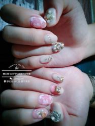 -睫乐园•睫公馆•美睫美甲沙龙