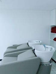 -米娜护肤造型
