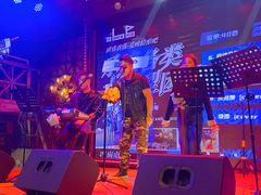 -爱啤精酿·民谣酒馆(滨江店)