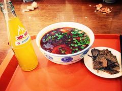 -牛一嘴·兰州牛肉面·大盘鸡(财富中心店)