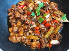 老坛酱炒鸡-吃饭皇帝大(合生汇店)