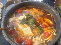 -Ameigo梅果·云贵川bistro(长宁来福士店)