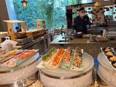 -怡咖啡海鲜自助餐厅(浦东香格里拉店)