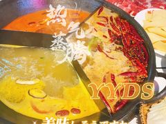 -巴卤社老火锅(财富店)
