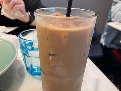 -港丽餐厅(高德置地店)