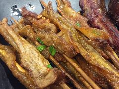 -陈员外正宗夹江烧烤(广福路店)