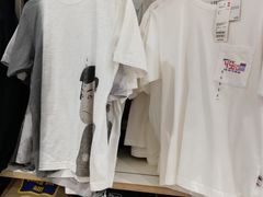 -优衣库(上海金桥国际商业广场店)