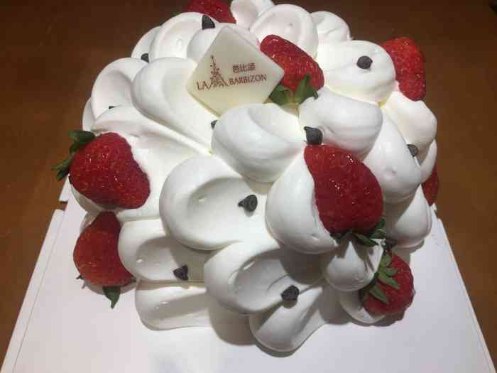 芭比颂(凯德西城店)-"凯德西城负一楼.很大一个蛋糕店.我比不多.