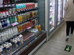 -全家便利店(东直门店)