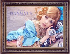 -星元素cosplay动漫摄影写真工作室