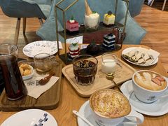 -ZING COFFEE 镜咖啡