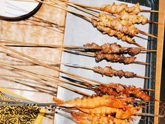 -喝丢一只鞋海鲜烧烤·海肠捞饭(东关街店)