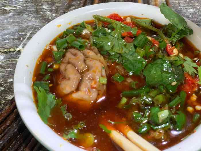 五星记忆冷锅串串-"就在我家旁边这条街上的冷锅串串,我居然现.