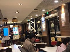 -麦当劳(田林好又多店)