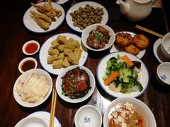 -咸亨酒店