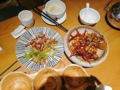 -隔壁老王·家常云南菜(花巷店)