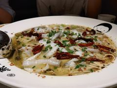 -江渔儿酸菜鱼(港湾1号店)