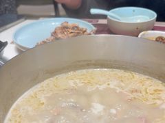 -洪氏嗨捞·猪肚鸡火锅(阳光天地店)