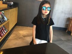 -潮童星少儿模特时尚中心(黄浦博荟广场店)