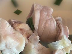 本帮肚肺汤-三两春(浦三路店)