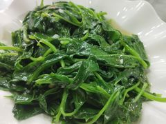 -范饭椰林川湘味海鲜·椰子鸡(三亚湾椰梦长廊店)