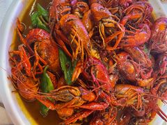 -海盗船. 龙虾烧烤. 酒馆