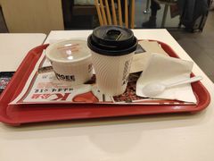 -肯德基(虹桥机场T2北指廊精选外卖点店)
