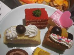 -绿岛港轩海鲜烤肉涮锅自助餐厅
