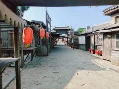 -清风小镇闯关东影视基地