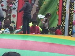 -蒙特利亲子乐园