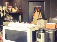 -UNI UNI(环亚凯瑟琳店)