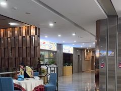 -方鼎食府