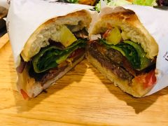 美式牛肉三明治-THE WOODS 简餐 (国贸商城店)