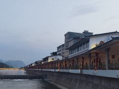 -逢缘柴火农家乐(连南店)