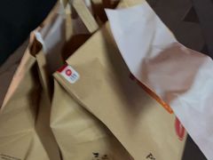 -必胜客(港城新天地店)