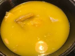 -鲜入围煮花胶鸡海鲜火锅