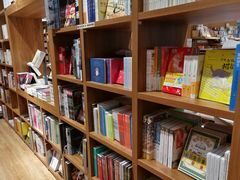-百新书局(尚悦湾店)