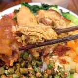 味道正宗分量惊人的猪脚饭，居然藏在金融城写字楼里！