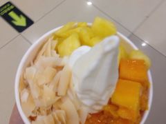 -三佰瑞冻酸奶(凯德MALL店)