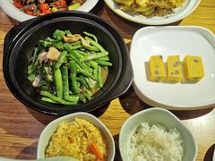 -禾珍珠小锅米饭(秦岭路店)