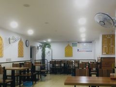 大堂-草桥清真牛肉锅贴扁食店