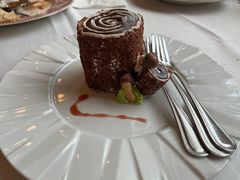招牌树根蛋糕-莫斯科餐厅