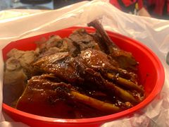 -王浩儿纪六孃甜皮鸭(乐山总店)